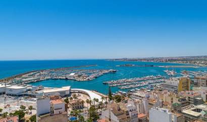 Revente - Apartment - Torrevieja - Puerto Deportivo