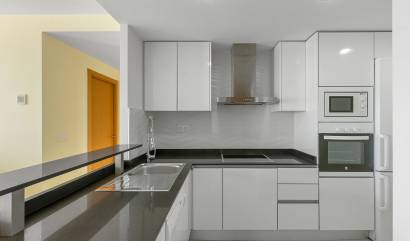 Revente - Apartment - Torrevieja - Punta Prima