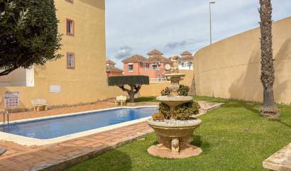 Revente - Apartment - Villamartin