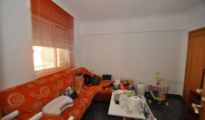 Revente - Apartment - Villena