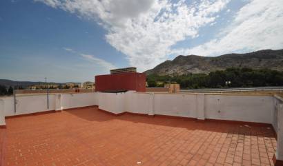 Revente - Apartment - Villena