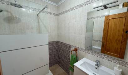 Revente - Bungalow - Torrevieja - Aguas Nuevas