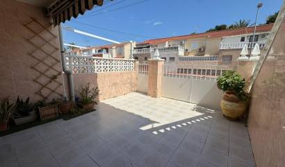 Revente - Bungalow - Torrevieja - Playa de los Naufragos