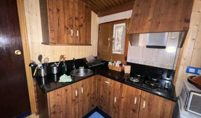 Revente - Commercial - Abanilla