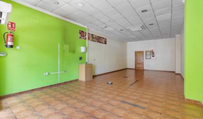 Revente - Commercial - Torrevieja - Centro