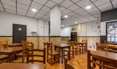 Revente - Commercial - Torrevieja - Estacion de autobuses