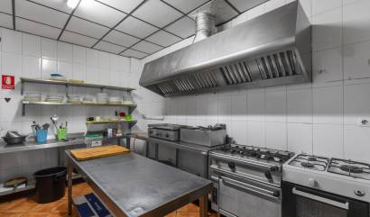 Revente - Commercial - Torrevieja - Estacion de autobuses