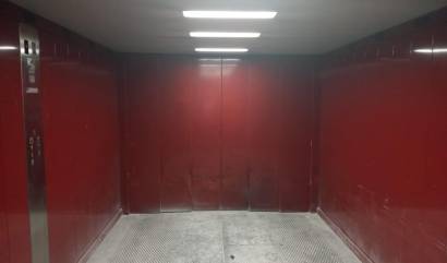 Revente - Commercial - Torrevieja - La Mata