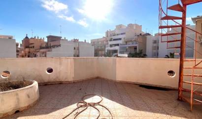 Revente - Commercial - Torrevieja - Playa del Cura