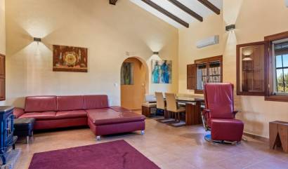 Revente - Country House - Rafal