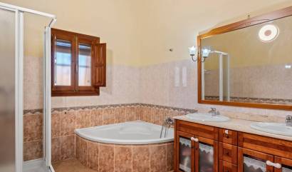 Revente - Country House - Rafal