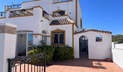 Revente - House - Entre Naranjo - Vistabella Golf