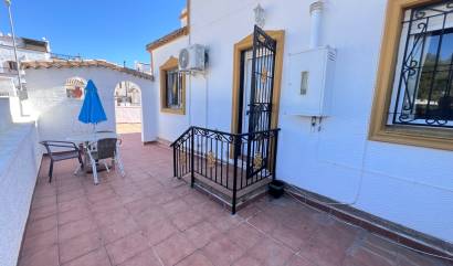 Revente - House - Entre Naranjo - Vistabella Golf