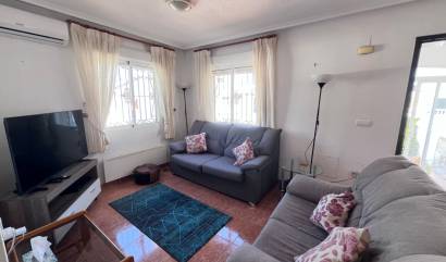 Revente - House - Entre Naranjo - Vistabella Golf