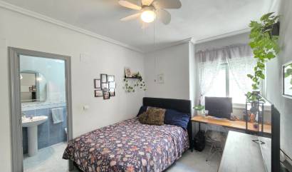 Revente -  - Los Montesinos *