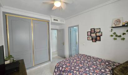 Revente -  - Los Montesinos *