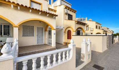 Revente - Maison de ville - Orihuela Costa - Los Almendros