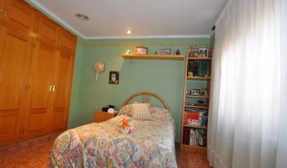 Revente - Maison de ville - Pinoso