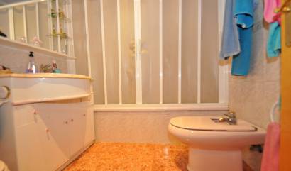 Revente - Maison de ville - Pinoso