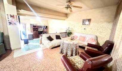 Revente - Maison de ville - Pinoso