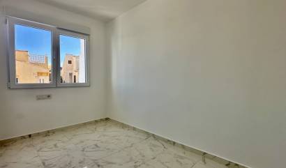 Revente - Maison de ville - Torrevieja - Los Balcones