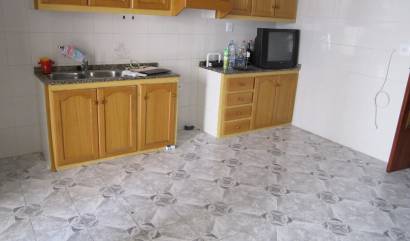 Revente - Maison de ville - Yecla