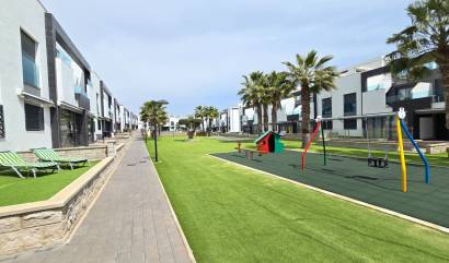 Revente -  - Orihuela Costa * - Punta Prima *