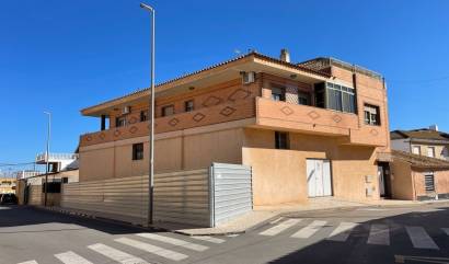 Revente - Semi Detached - La Union