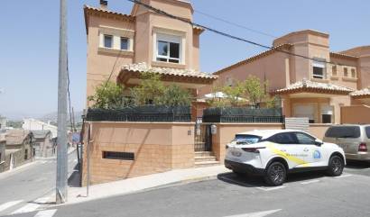 Revente - Villa - Bigastro