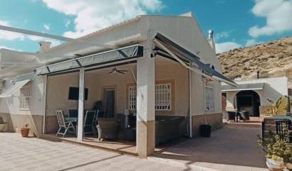 Revente - Villa - Elche