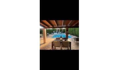 Revente - Villa - Elda