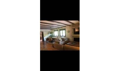 Revente - Villa - Elda