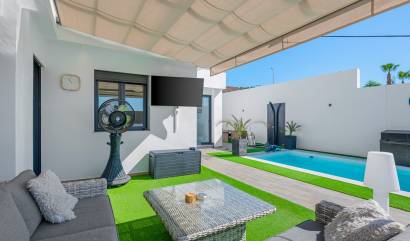 Revente - Villa - Fortuna - Urbanizacion las kalendas