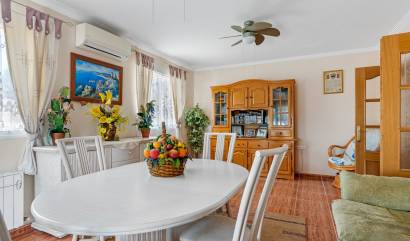 Revente - Villa - Jacarilla