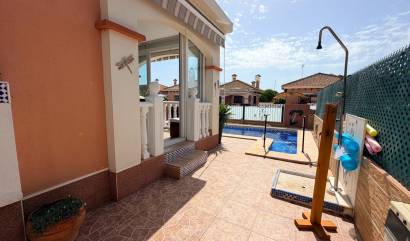 Revente - Villa - Los Montesinos - La Herrada
