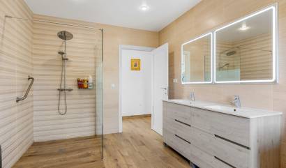 Revente - Villa - Los Montesinos