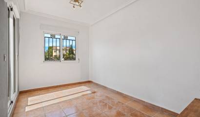 Revente - Villa - Orihuela Costa - Castillo de Don Juan