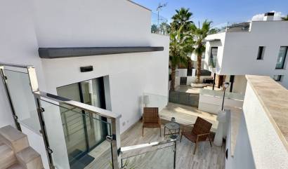 Revente - Villa - Orihuela Costa - Lomas de Cabo Roig