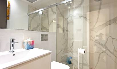 Revente - Villa - Orihuela Costa - Villamartín