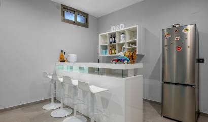 Revente - Villa - Orihuela Costa - Villamartín