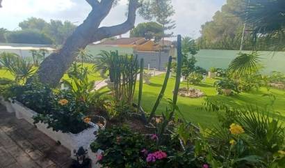 Revente - Villa - Orihuela Costa