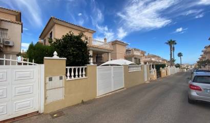 Revente - Villa - Orihuela Costa