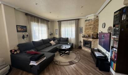 Revente - Villa - Orihuela Costa