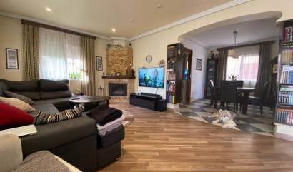 Revente - Villa - Orihuela Costa