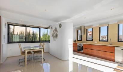 Revente - Villa - Orihuela Costa