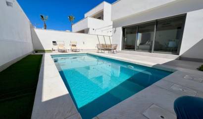 Revente - Villa - Orihuela Costa