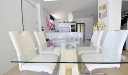 Revente - Villa - Orihuela Costa