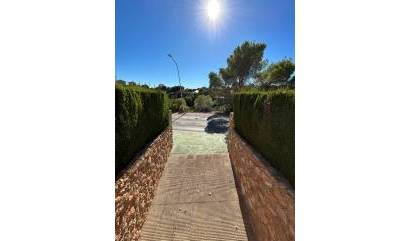 Revente - Villa - Orihuela Costa