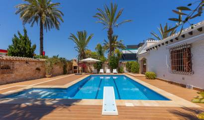 Revente - Villa - Orihuela - Orihuela Costa