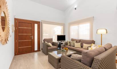 Revente - Villa - Orihuela - Orihuela Costa